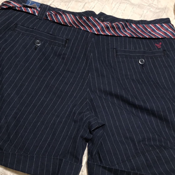 🚨B2G1 New AMERICAN EAGLE OUTFITTERS Blue Off White Pin Striped Shorts - Picture 5 of 7